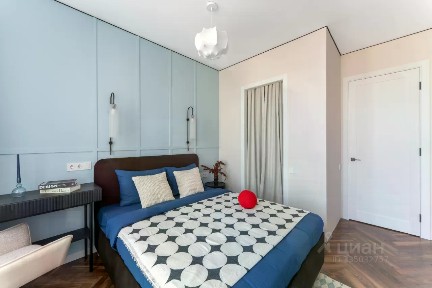 Продается 2-комн. квартира, 42 м²