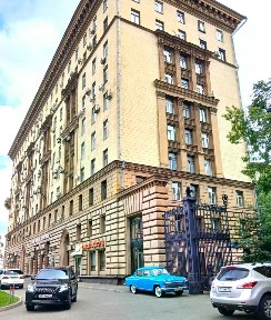 Продается многокомнатная квартира, 132 м²