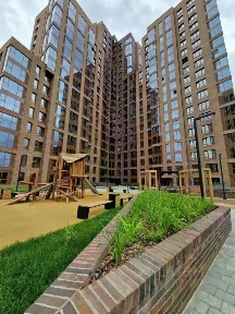 Продается 4-комн. квартира, 98,5 м²