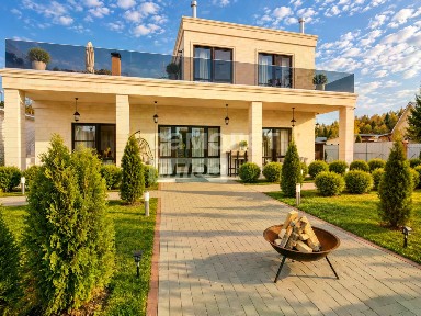 Продается 2-этажный дом, 257,5 м²