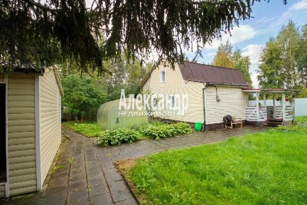 Продается 2-этажный дом, 136 м²