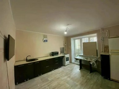 Продается 3-комн. квартира, 94 м²
