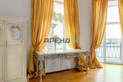 Сдается 3-комн. квартира, 121 м²