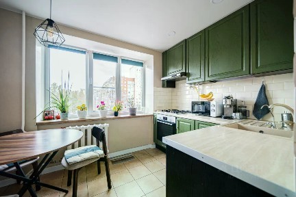 Продается 2-комн. квартира, 56,3 м²