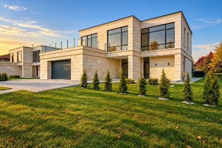 Продается 2-этажный дом, 384 м²