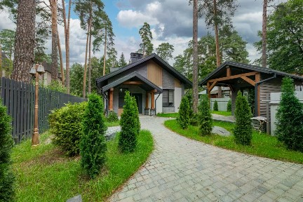 Продается 2-этажный дом, 155 м²