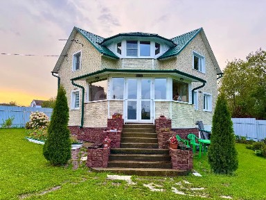 Продается 2-этажный дом, 110 м²