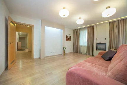 Продается 3-комн. квартира, 95,8 м²