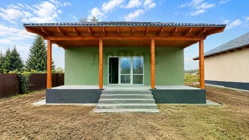 Продается 1-этажный дом, 80 м²