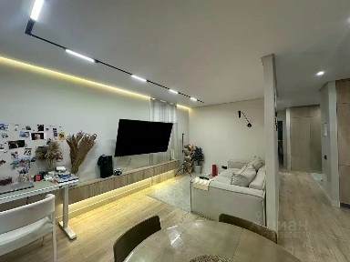 Продается 2-комн. квартира, 58 м²