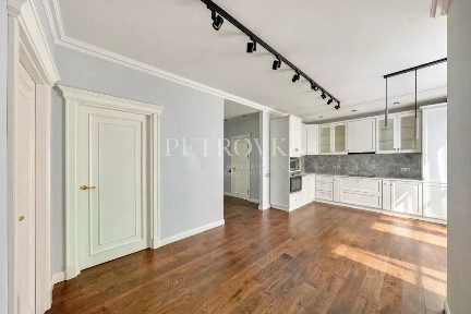 Продается 2-комн. квартира, 65,3 м²