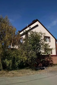 Продается 3-этажный коттедж, 350 м²