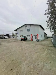 Сдается здание, 906 м²