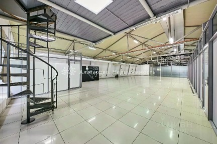 Сдается помещение свободного назначения, 347 м²