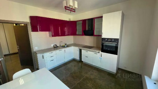 Продается 3-комн. квартира, 83,8 м²