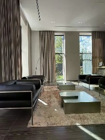 Продается 4-комн. квартира, 107 м²