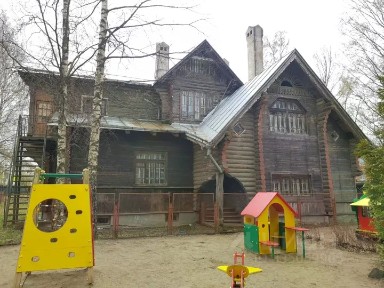 Продается здание, 475,6 м²