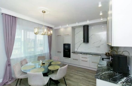Сдается 4-комн. квартира, 146 м²