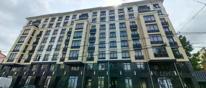 Продается 4-комн. квартира, 135 м²