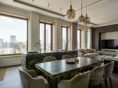 Сдается 4-комн. квартира, 185 м²