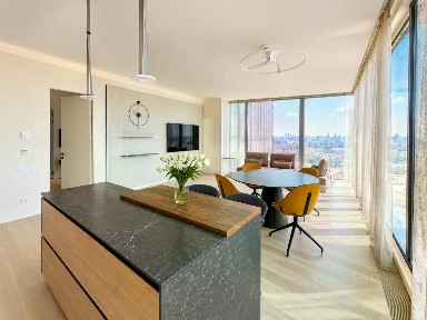 Сдаются 4-комн. апартаменты, 127 м²