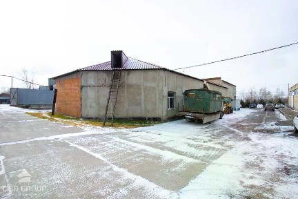Продается здание, 3 700 м²