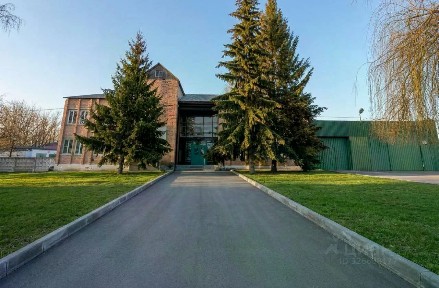 Продается здание, 14 700 м²