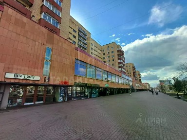 Продается торговая площадь, 3 210,6 м²