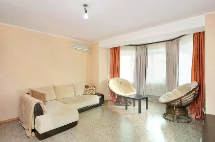 Продается 1-комн. квартира, 47,7 м²