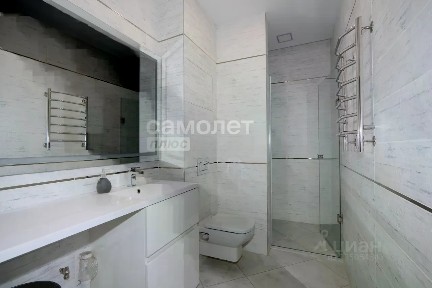 Продается 3-комн. квартира, 69,8 м²
