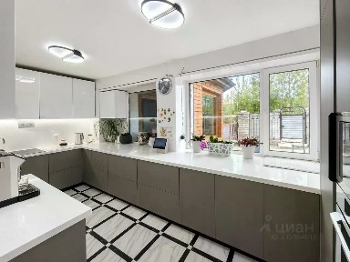 Продается 2-этажный коттедж, 232,28 м²