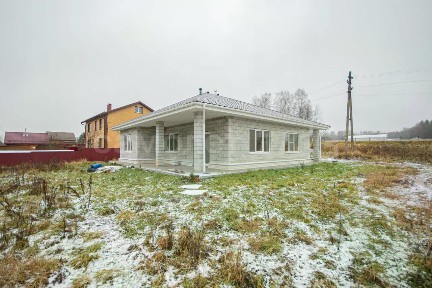 Московская область, Наро-Фоминский городской округ, Новоселки деревня, ул. Дачная, 7