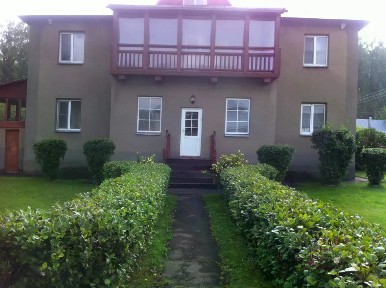 Сдается 2-этажный дом, 170 м²