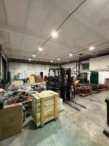 Продается здание, 1 000 м²