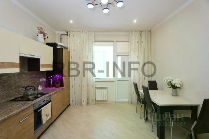 Продается 2-комн. квартира, 84,4 м²