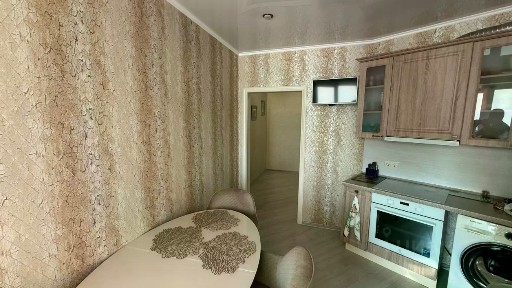 Продается 2-комн. квартира, 61 м²