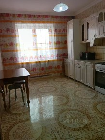 Сдается 1-комн. квартира, 54 м²