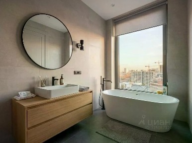 Сдается 3-комн. квартира, 150 м²