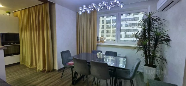 Продается 3-комн. квартира, 97 м²