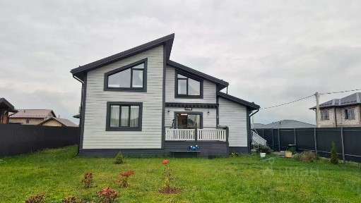 Продается 2-этажный дом, 220,7 м²