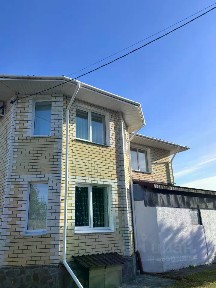 Продается 2-этажный коттедж, 220 м²
