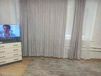 Сдается 2-этажный дом, 130 м²