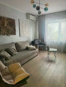 Продается 3-комн. квартира, 70,8 м²