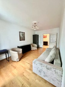 Продается 3-комн. квартира, 72,7 м²