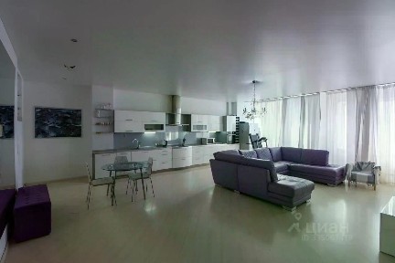 Продается 3-комн. квартира, 93 м²