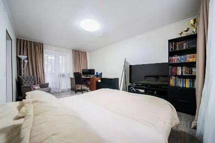 Продается 1-комн. квартира, 48,5 м²
