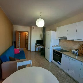 Продается 1-комн. квартира, 54,3 м²