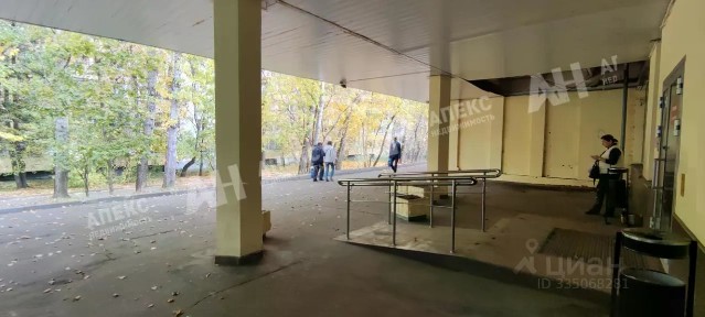 Продается помещение свободного назначения, 450 м²
