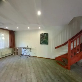 Сдается 2-этажный таунхаус, 121 м²
