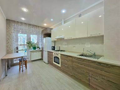 Продается 2-комн. квартира, 54,2 м²